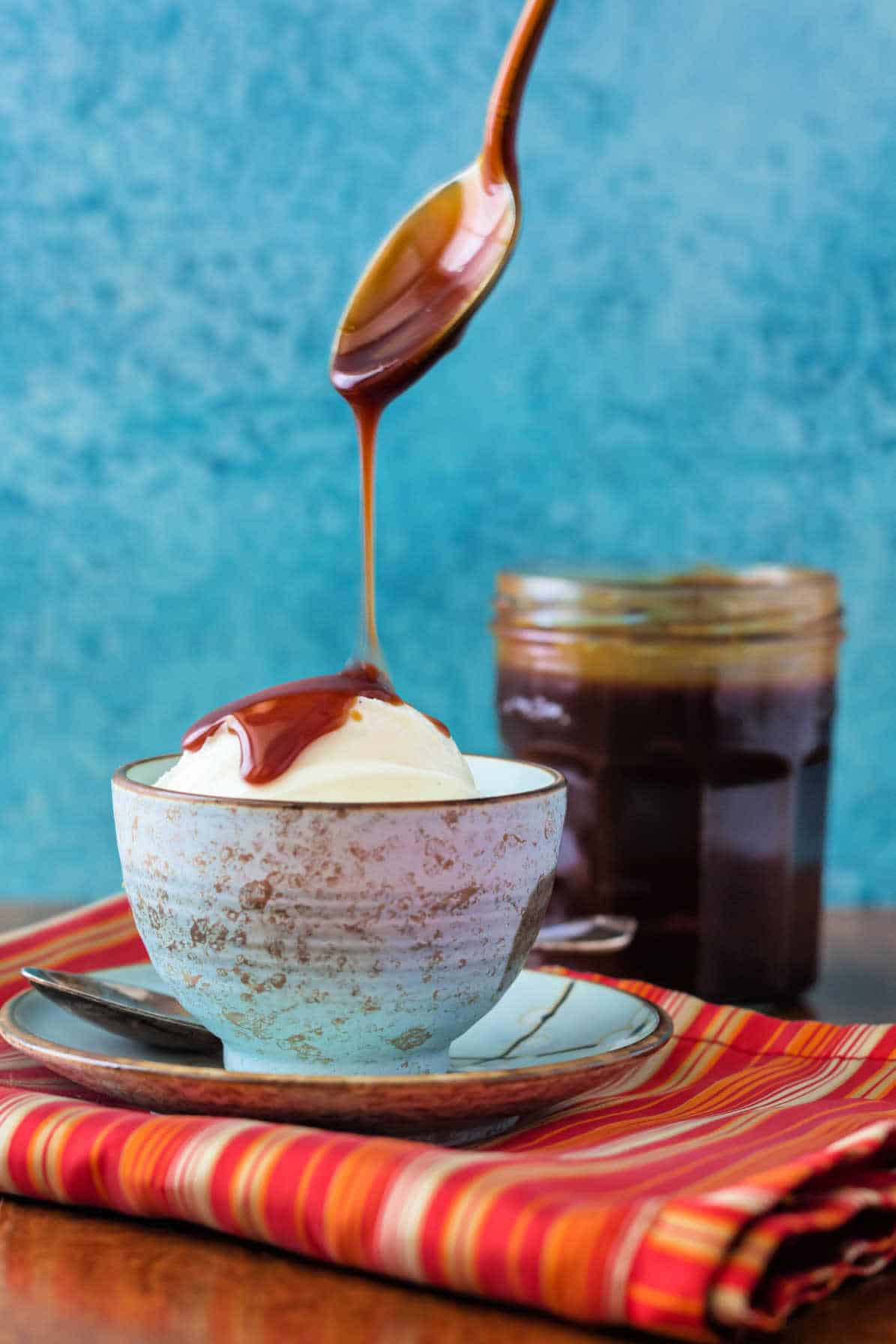 Creamy Chocolate Coconut Pots and Caramel Sauce Recipe with Orange Essential  Oil