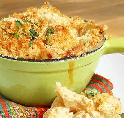 Rich and Creamy Baked Mac and Cheese