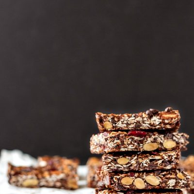 Vegan Chocolate Chip Granola Bars | No Bake Granola Bars
