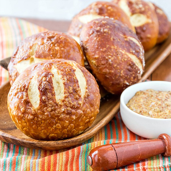 Dark brown color is the dominant note of these fresh baked pretzel buns. 