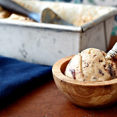 Salted Caramel Turtle Fudge Swirl Ice Cream (No-Churn) | Ice Cream Tuesday