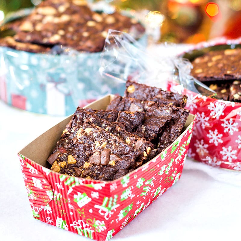 Peppermint Brownie brittle in decorative boxes for gifting.