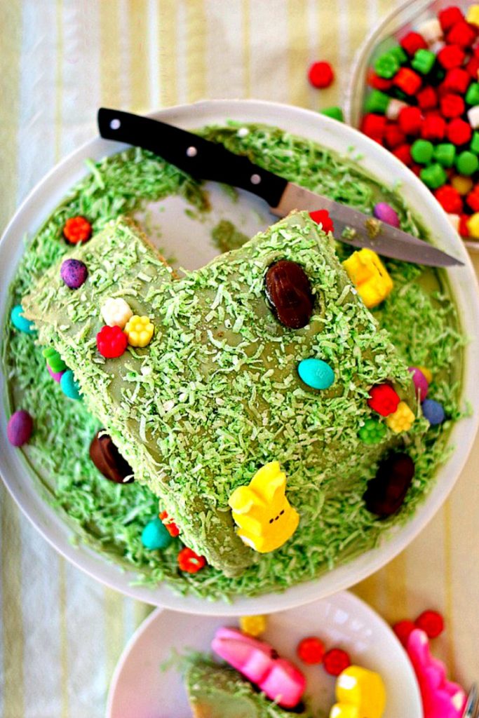 Cute and Easy Easter Bunny Hill Cake | The Perfect Easter ...