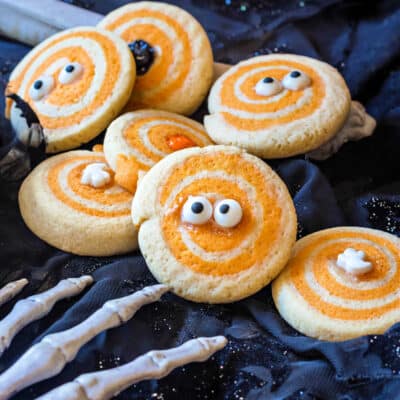 Halloween Sable Cookies Recipe | #HalloweenTreatsWeek